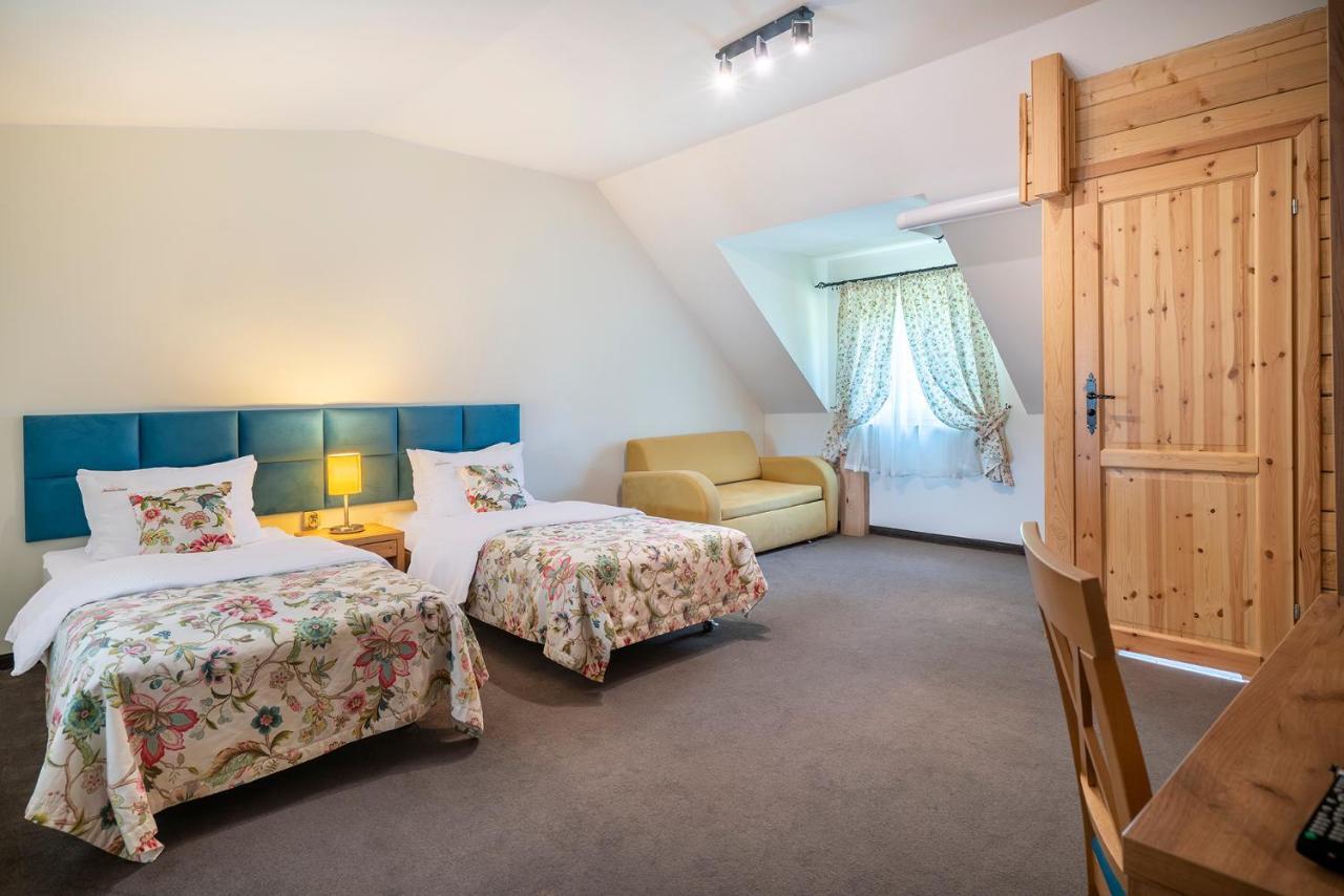 Labedz Hotel Karczma Iława Εξωτερικό φωτογραφία
